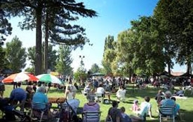 sunday's farmers market